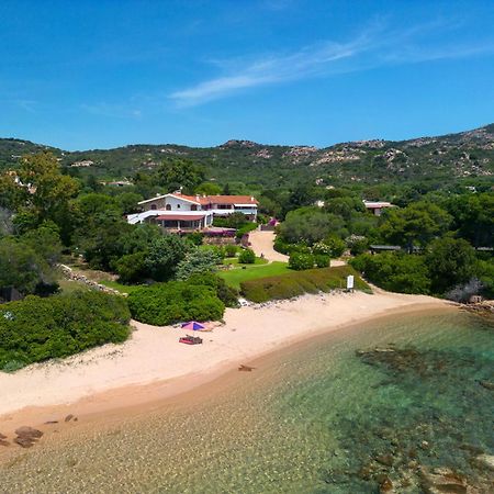 Baia Dorata Beach Apartment Porto Istana Exteriér fotografie