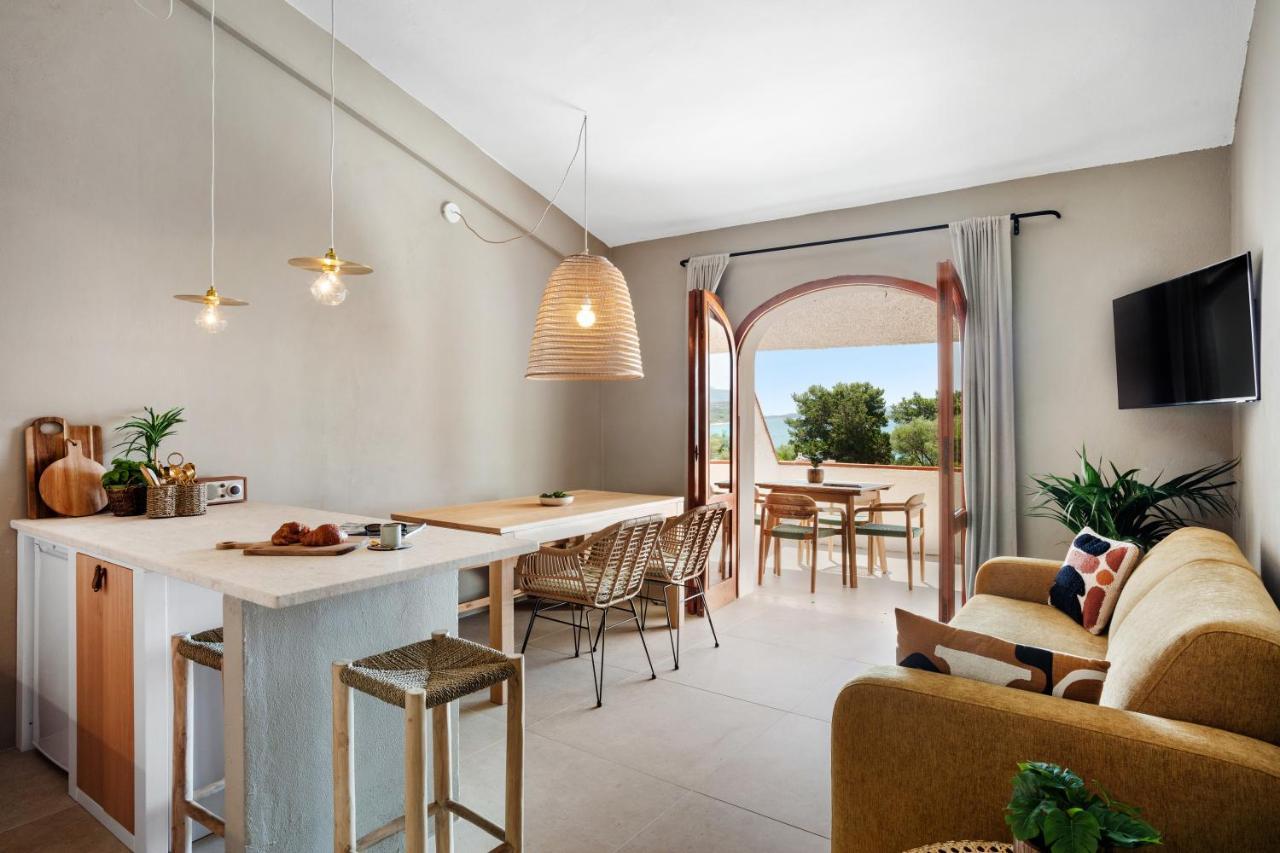 Baia Dorata Beach Apartment Porto Istana Exteriér fotografie
